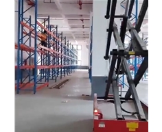 智能仓储项目货架安装现场